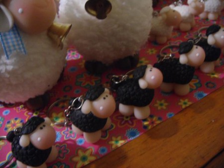 Borreguitos negros llaverito ON27